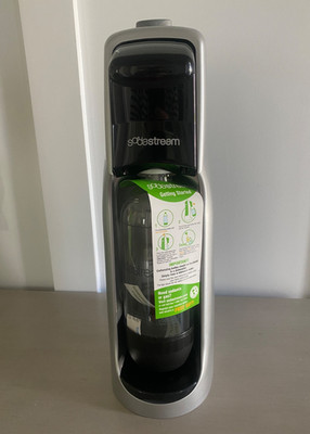 SodaStream Jet Sparkling Water Soda Maker Machine with Bottle/NO CAP,  NO CO2*
