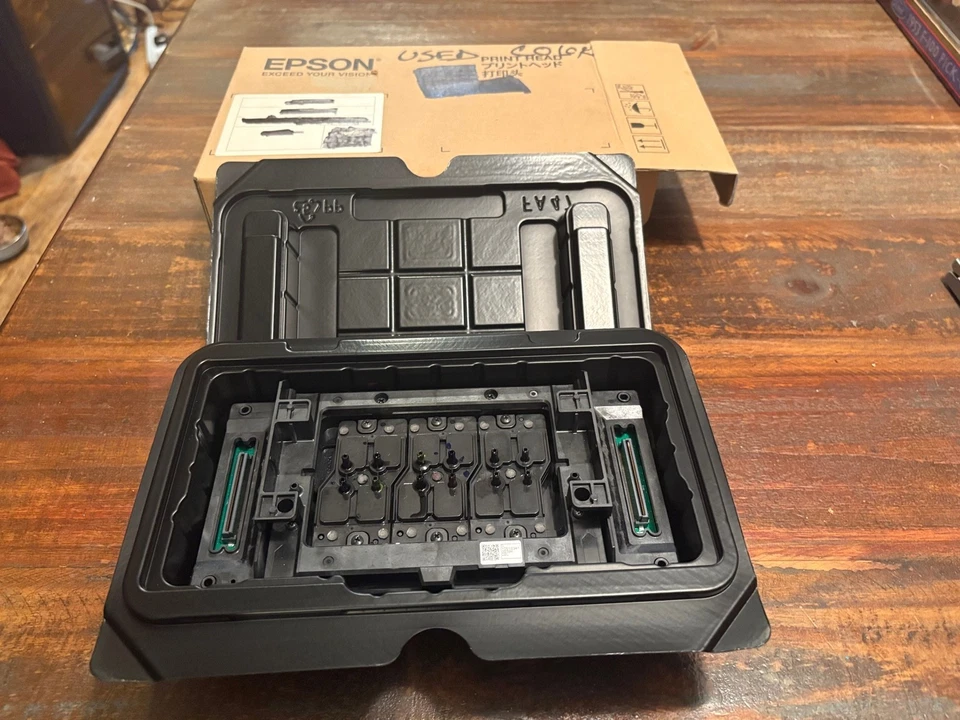 Used Epson FA52001 Printer Head for SureColor SC‑F3000 – As‑Is, Unverified COLOR - Image 2 of 4