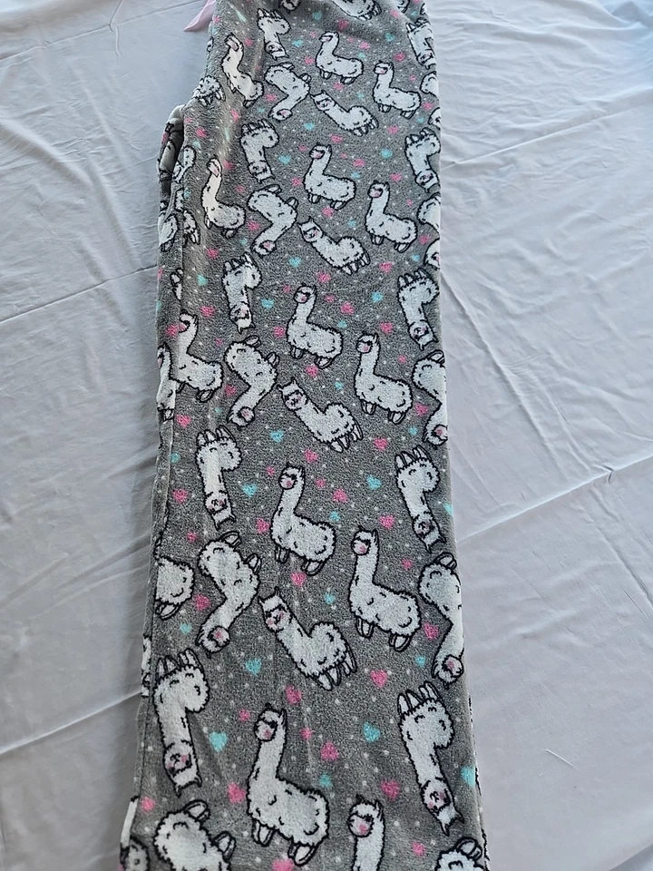 Pantalones de Dormir Gris Estampado Llama con Corazones Rosados 3X(24) Nuevos... Foto 3 de 4