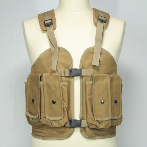 2016 Mongolian ARMY Peacekeeping Force UN Tactical Vest Magazine Pouch Chest Rig - Afbeelding 1 van 14