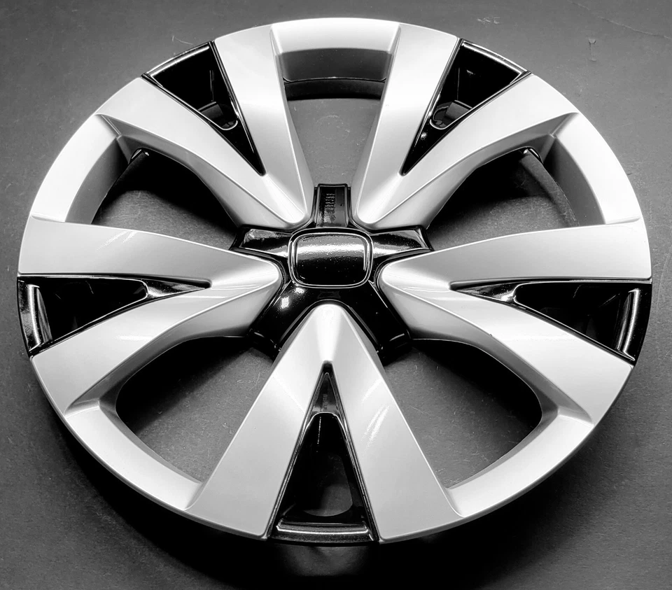 One Wheel Cover Hubcap Fits 2022-2023 Honda Civic 16" Silver / Black # 559-16SB Foto 2 de 4