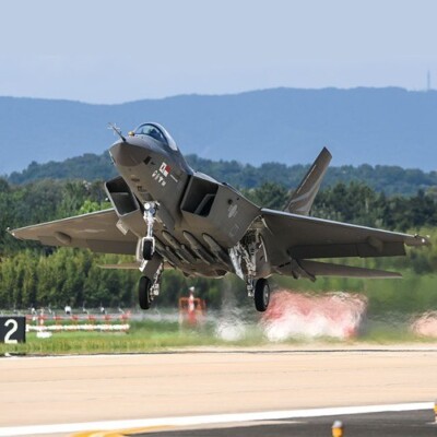 ACADEMY MODELS 1/72 ROKAF KF21 Boramae Fighter (Snap) ACD12585