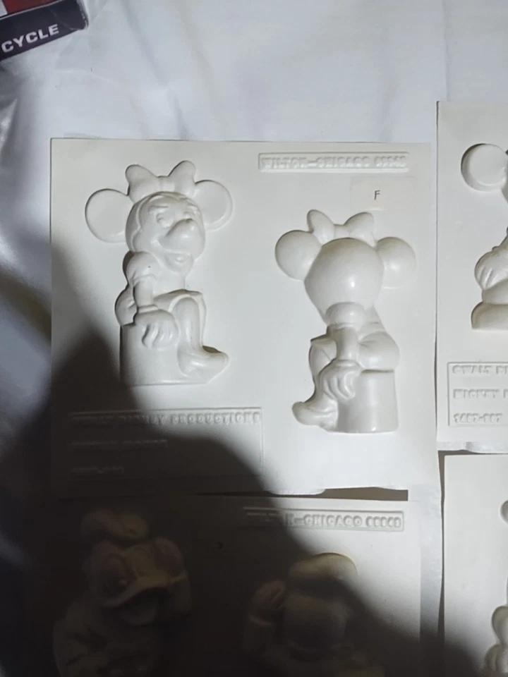 Lote de 4 moldes de azúcar dulces de plástico Wilton Walt Disney Productions Foto 3 de 4