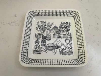 Arabia Finland Emilia quadratischer Salatteller 7 1/8'' 18 cm Apfelpflücken