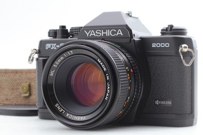[Fast neuwertig+] Yashica FX-3 Super 2000 analoge Spiegelreflexkamera 50 mm...