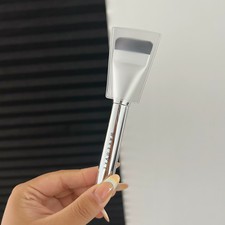 WAKEMAKE Spatula Wide Foundation Brush Blending Brush NEW