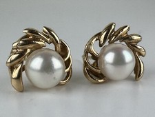 14k Yellow Gold 5mm Cultured Pearl Stud Earrings PPC Twisted Half Swirl Scroll