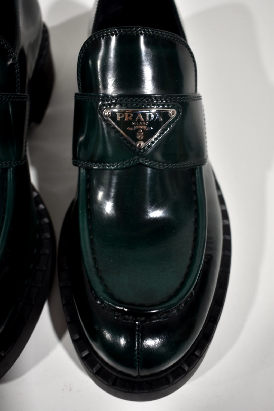 Prada Spazzolato Fume Logo Bosco Green Platform Loafer Creeper Slip On Flat 40.5 image 7