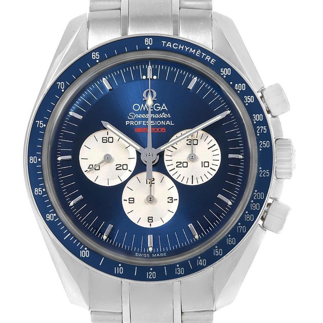 OMEGA Speedmaster Moonwatch 