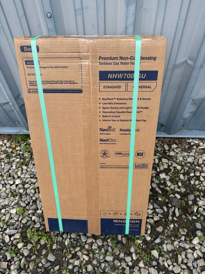 Calentador de agua sin tanque Navien NG 180k NHW700-180SU-NG Foto 3 de 3
