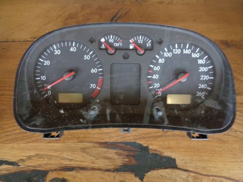 Tachometer Kombiinstrument 1036045007 VW GOLF IV