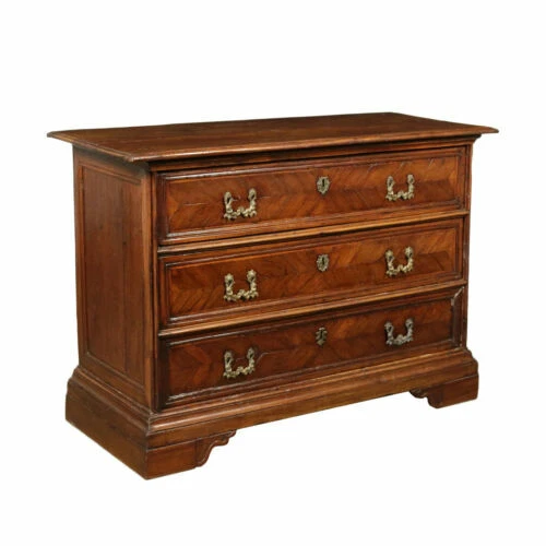 Comò e cassettoni d'antiquariato Prima del 1800 da Italia