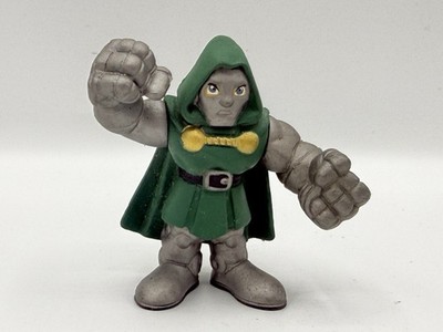 Marvel Universe Super Hero Squad Doctor Dr Doom Series 1 Fantastic Four 4
