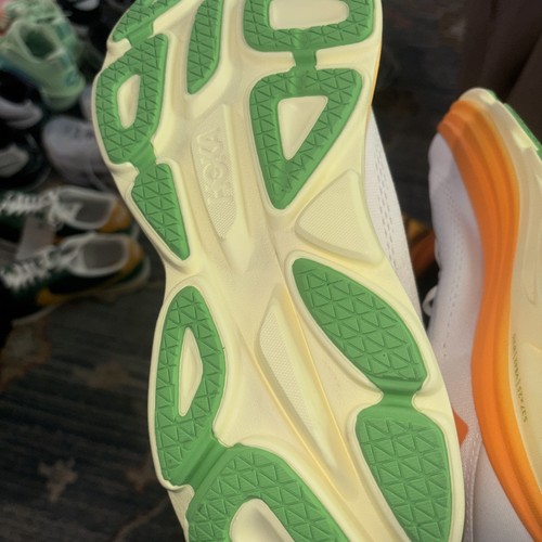 NUOVO HOKA BONDI 8 BNCS BIANCO ARANCIO GIALLO UOMO TAGLIA 10 D Nuovo Autentico - Foto 5 di 9