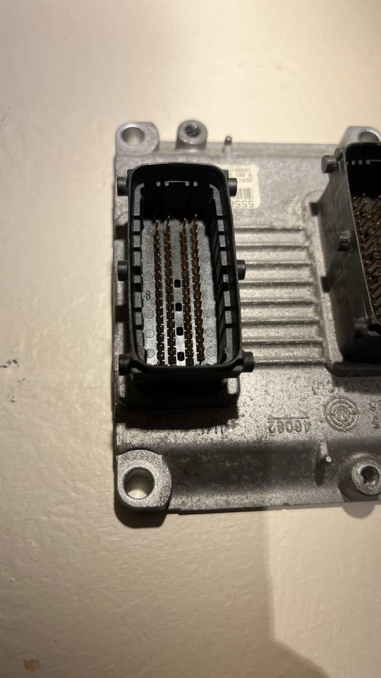 SAAB 93 Turbo X XWD ECU ECM PROBADO 55563993 Foto 3 de 4