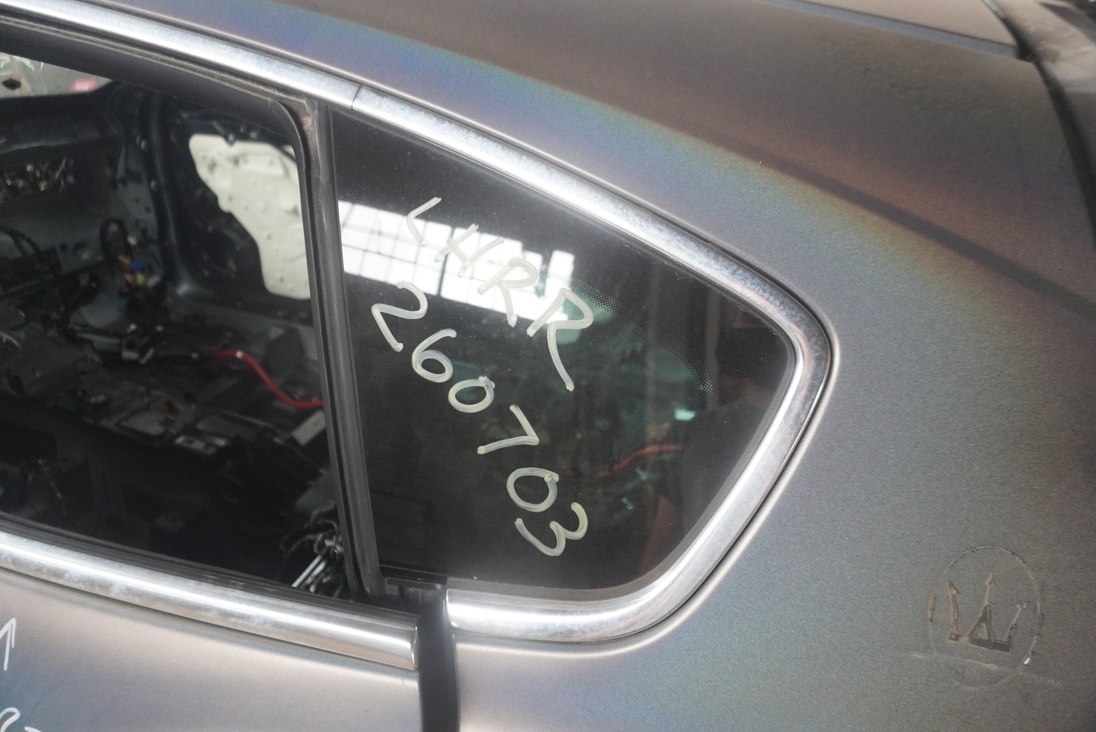 Maserati Levante Trofeo Rear Left Quarter glass