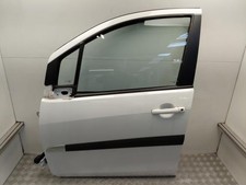 Porte avant et accessoires Suzuki SPLASH