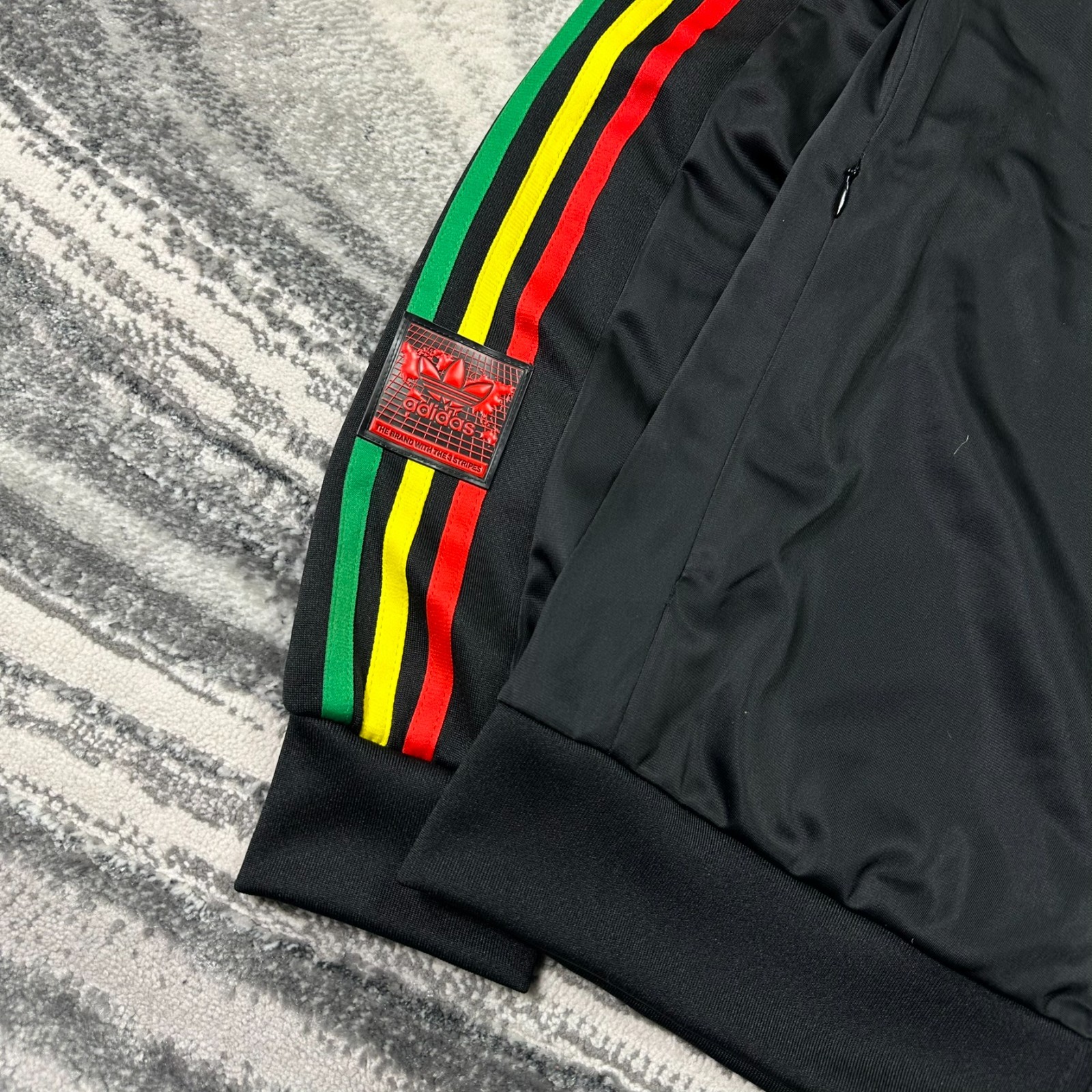 Vintage Adidas Chile 20 Black Sz Small Reggae Rasta Stripe Trefoil Track Jacket image 3