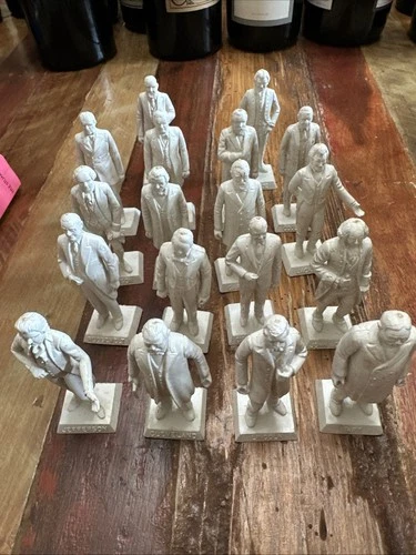 1960's Marx Toys United States Presidents Figurines 22 Plastic Vintage Figures