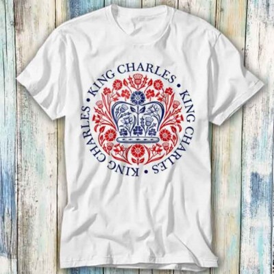 King Charles III Coronation Souvenir Official Red Dateless Emblem T Shirt 1413