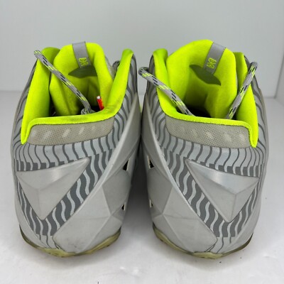 ? NIKE LEBRON 11 COLLECTION Men`s Size 11.5 Grey Basketball Shoes 683252-074 ? NIKE LEBRON 11 COLLECTION Men`s Size 11.5 Grey Basketball  main image 4