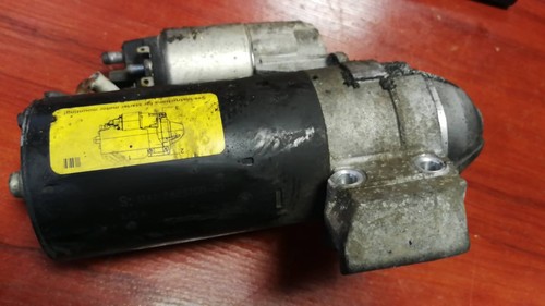 BMW E87 1er 118d E90 E91 Anlasser 7823700 12417823700