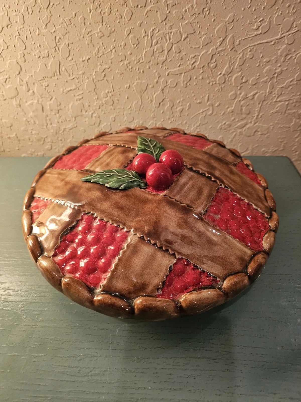 Vintage 1960's Ceramic Cherry Pie Dish W/Cherry & Lattice Crust Lid,...