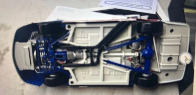 1/24 Hot Wheels-Autographed Kyle Petty Legends to Life with Pitcrew audio/action - Image 4 of 4