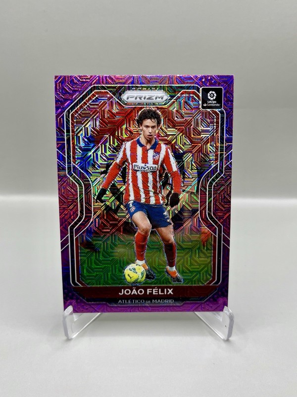 2020-21 Panini Chronicles Prizm #9 Joao Felix Purple Mojo Prizm Atletico Madrid!