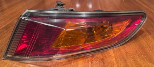 Original 217-1979R-UE Heckleuchte rechts für HONDA FK/FN Civic VIII Hatchback