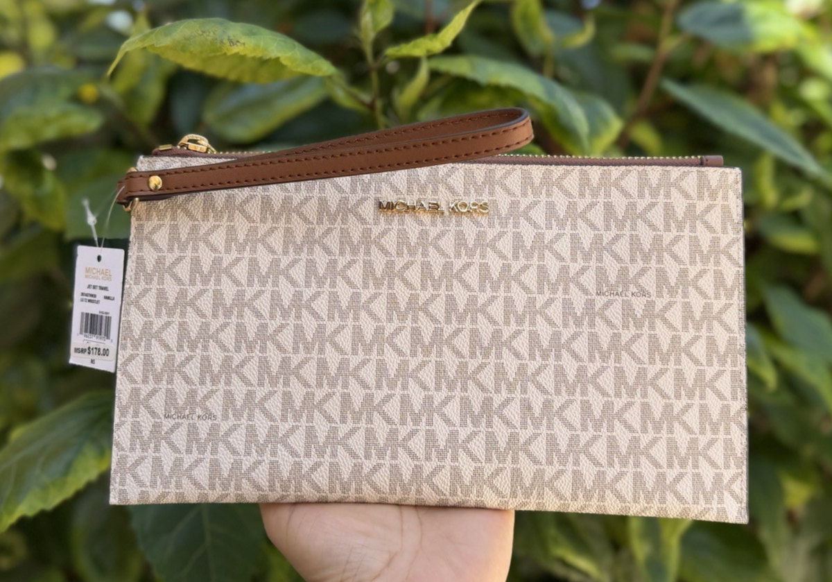 マニー　コラージュトレー Michael Kors Jet Set Travel Large Clutch Wristlet MK Vanilla/Brown