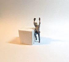 Arttista #1147 - Telephone Lineman Climbing - O Scale Figure - Model Trains NEW