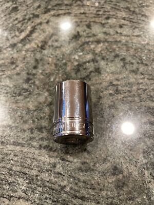 Snap-On fds301 15/16'' 3/8 drive semi deep sae 12 point chrome socket