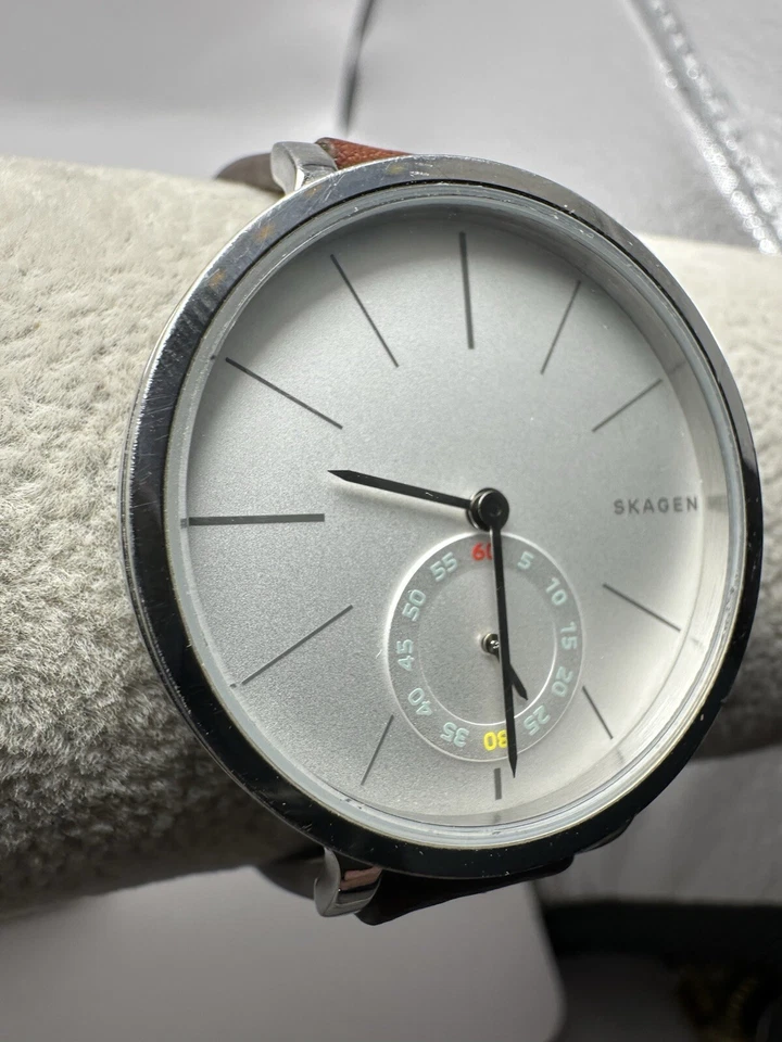 Reloj Skagen SKW2434 Hagen Damas 34MM 7.5" Nueva Batería Correa Cuero T12 Foto 3 de 4