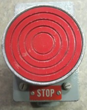 Allen-Bradley 800P-1S1AR Palm Button Series C