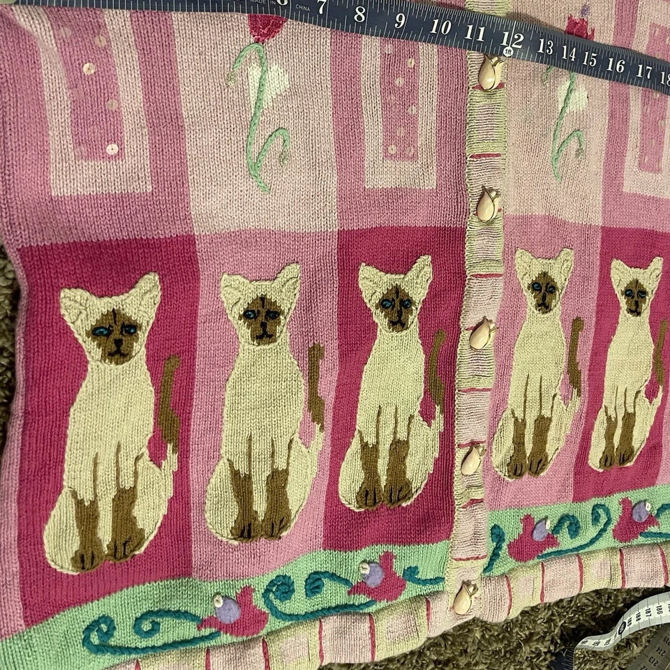 90s/2000 Vintage L Storybook Knits Women’s Pink Siamese Cats & Flowers Cardigan - Image 3 of 4
