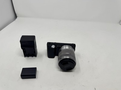 Sony NEX-5 Camera 18-55 OSS Kit Zoom Lens Silver Black New Battery