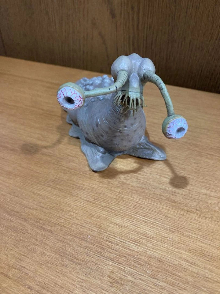 Namegon Ultra Limited Retro Series Ultra Q Tsuburaya Pro X-PLUS - Image 3 of 4