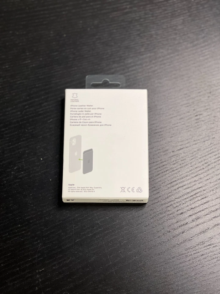 Carteira de couro genuína Apple com MagSafe para Apple - MK0E3ZM/A | Cor: Arizona - Imagem 3 de 3