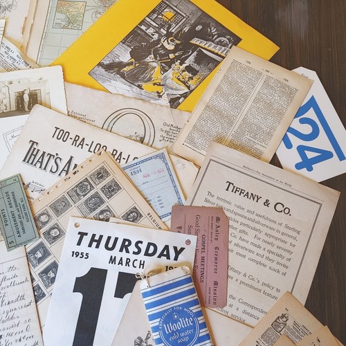 50+ Vintage Paper Ephemera Lot Junk Journals Mixed Media Craft - Picture 7 of 8