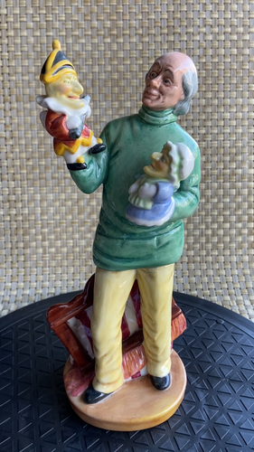 Pristine RARE Royal Doulton HN2765 Punch and Judy Man 1981-1990~RETIRED COLLECT - Video 1 of 1