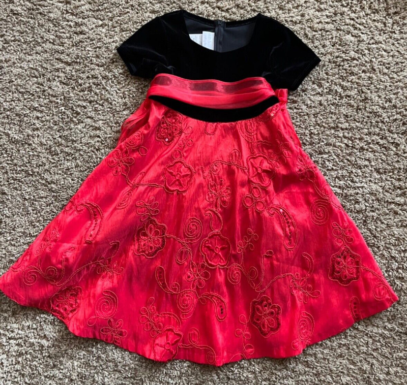 IRIS AND IVY Girls Size 5 Holiday Dress ~ Red