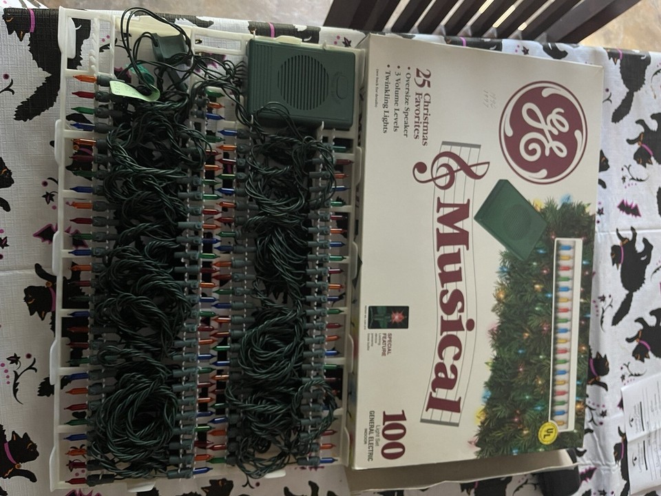 Vintage GE 100 MUSICAL Animated String Christmas Lights W/ 25 Songs eBay