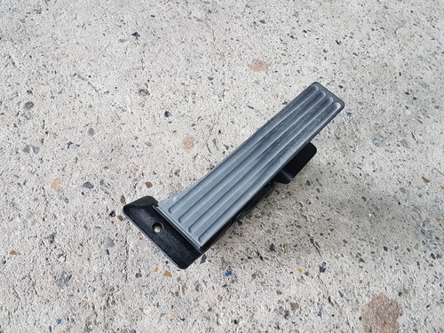 BMW 1er F20 F21 3er F30 F31 Gaspedal Fahrpedalmodul Schaltgetriebe 6853176