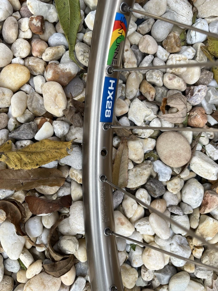 Колеса Saturne Saturae HX28 со специализированными герметичными ступицами подшипников 36h как новые - Изображение 4 из 4