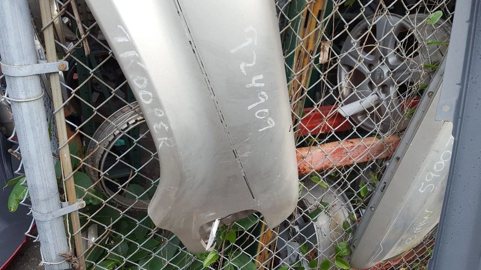 Passenger Right Fender Without Fender Flare Fits 92-97 ISUZU TROOPER 463835 Foto 3 de 3