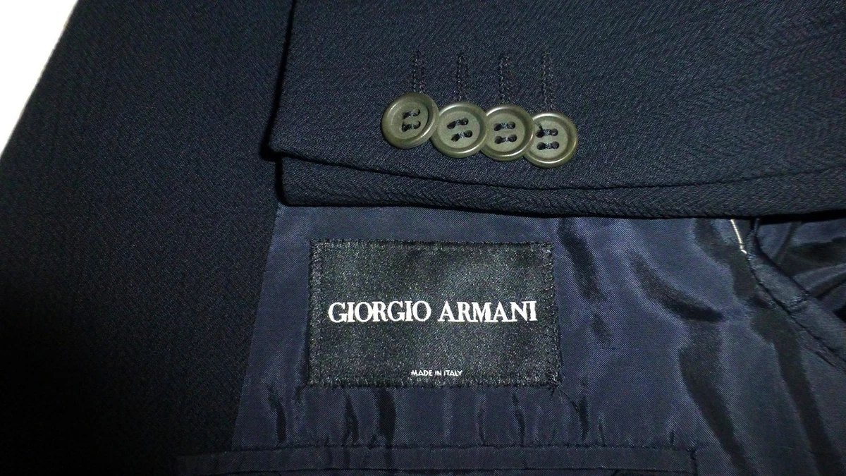 25+ Giorgio Armani Regular 44 Size Suits & Blazers for Men for