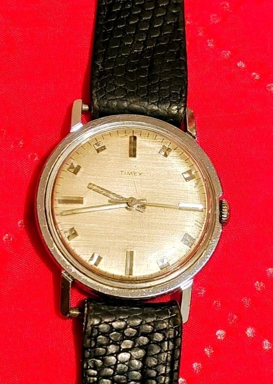 Montre Vintage Timex à Réviser - Modèle Homme, Occasion, Montre Bracelet Classique