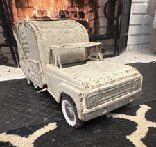 Vintage Structo Metal Sanitation Dept Hydraulic Toy Truck White Collectible