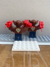Lego DC Super Heroes Minifigure Man-Bat w/ Dynamite 76011 70905 Batman (sh086)